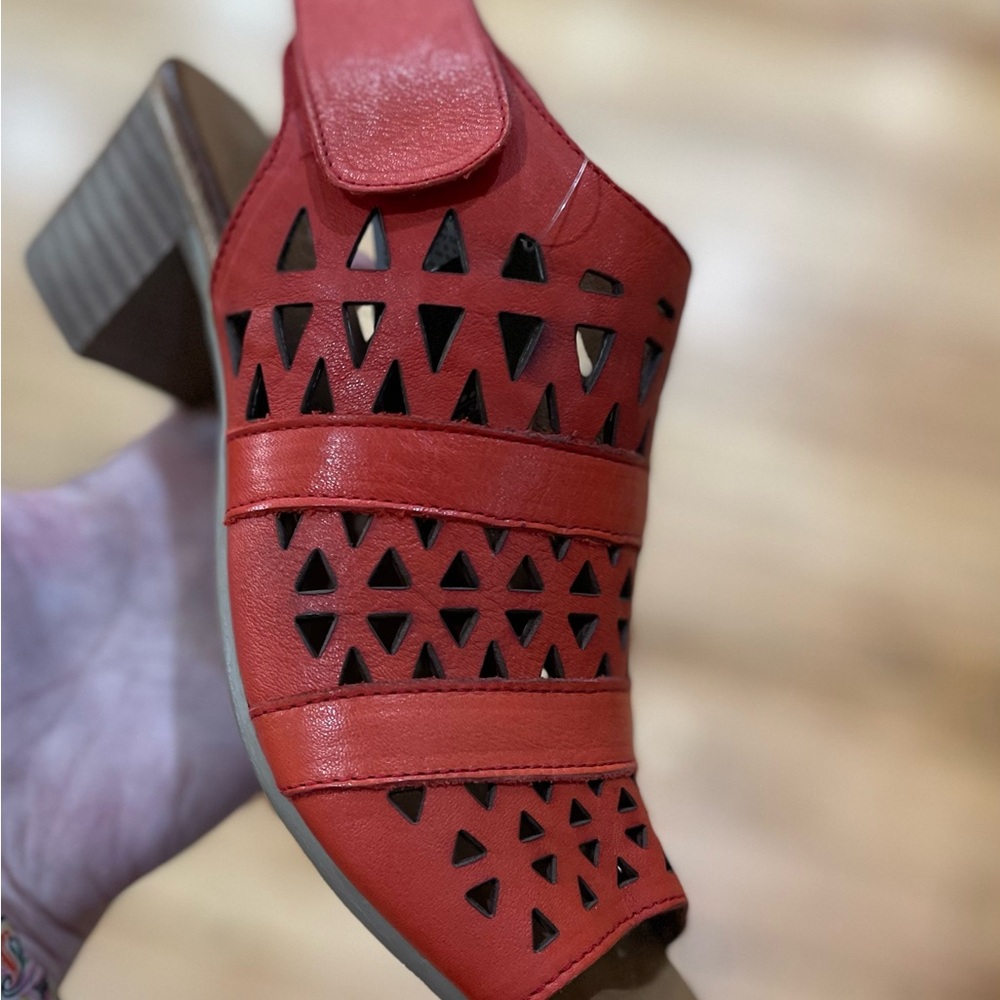 Spring Step Dorotha Red Shoes
